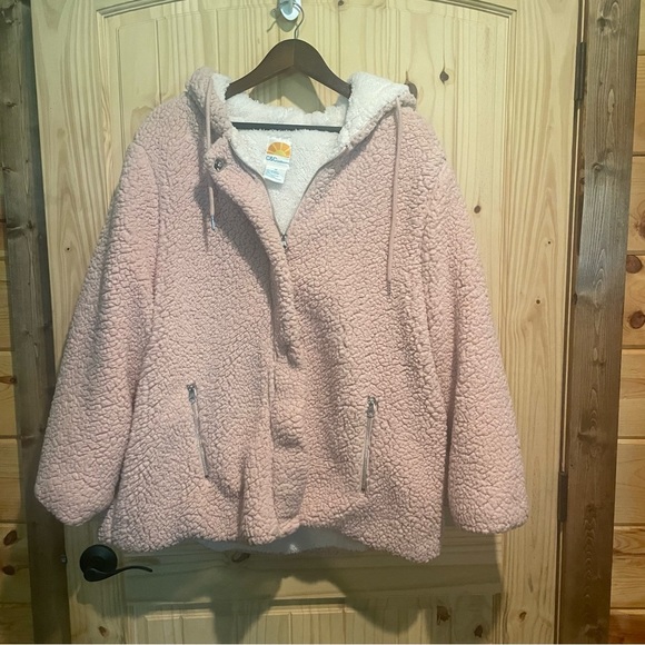 C&C California Pink Sherpa Jacket size 2XL - Picture 1 of 8